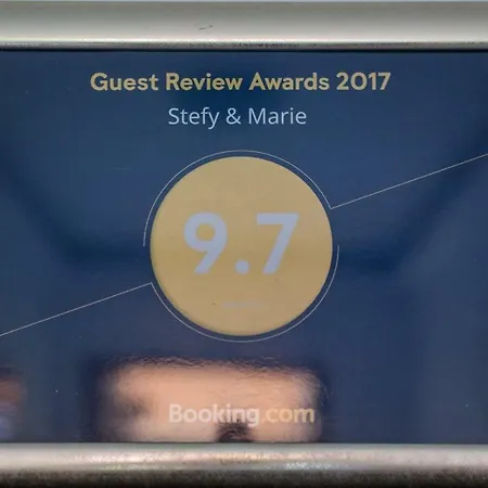 Stefy & Marie Lejlighed